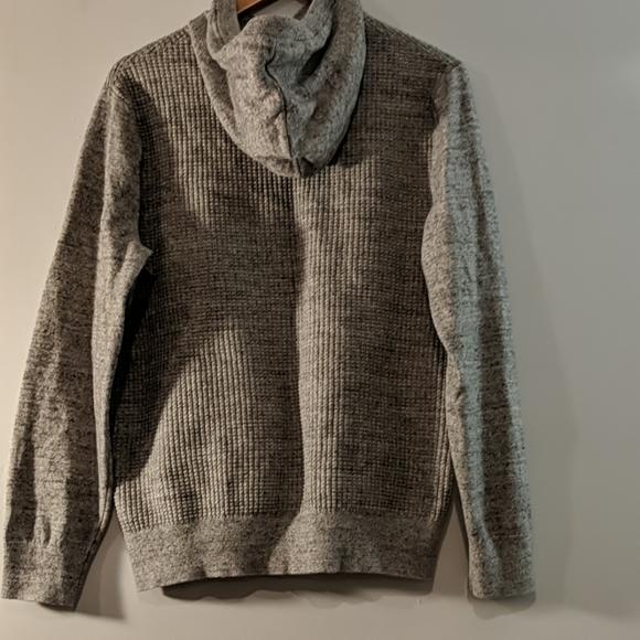 GAP waffle hoodie - Picture 2 of 3